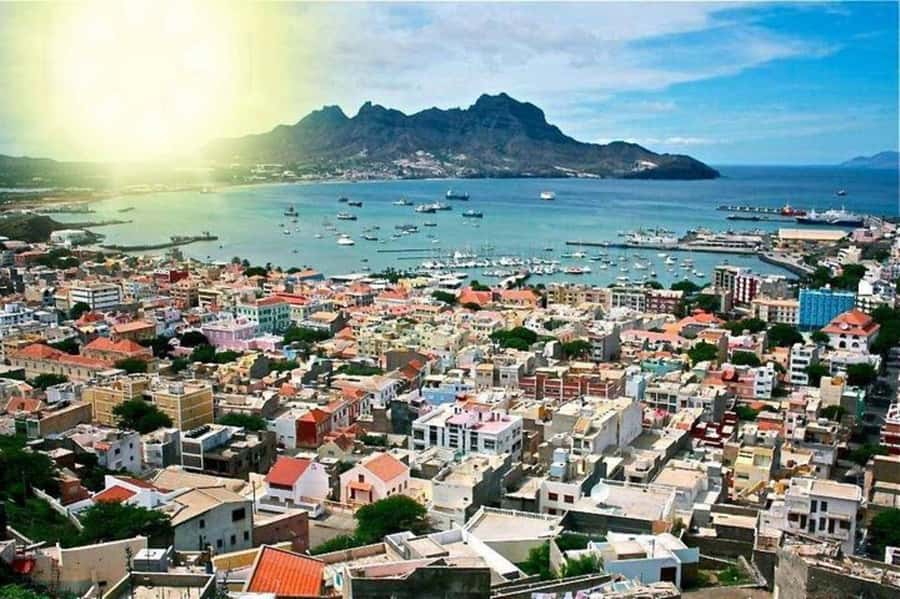 São Vicente: Markets, Mountains, Fishing Villages & Beaches - Climbing Monte Verde for São Vicente’s broadest view