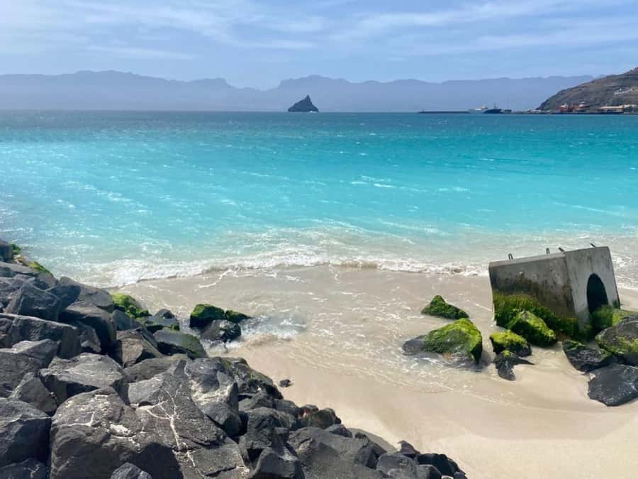 São Vicente: Snorkel with Sea Turtles Adventure - The short boat ride to the bay
