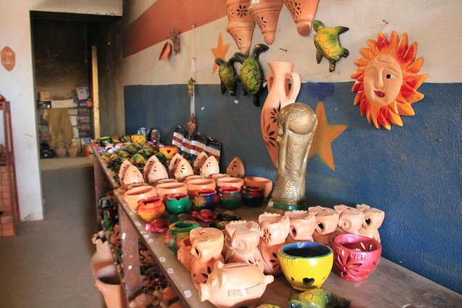 Shipwreck Cabo Santa Maria - Rabil pottery adds a real Boa Vista souvenir