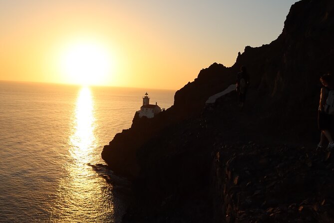 Sunset Hike to Lighthouse, Dona Amélia, São Vicente, 2h - The two-hour climb to Dona Amélia Lighthouse
